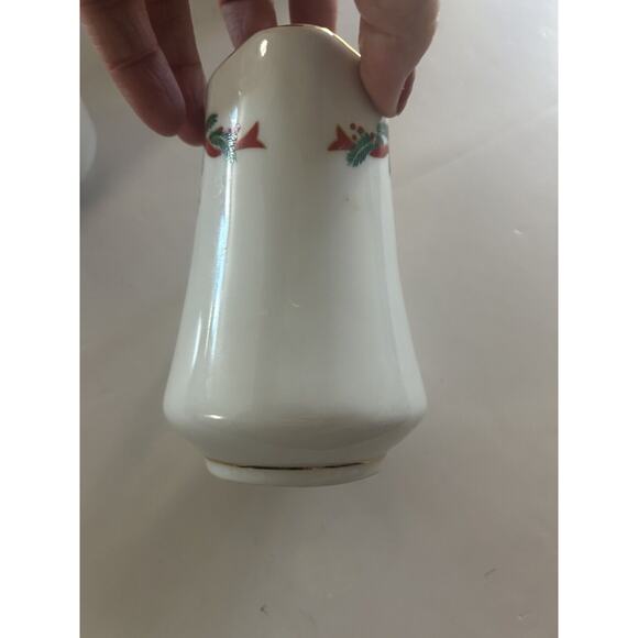 Poinsettia And Ribbons Fine China 6 Christmas Holidays Tea Cups and Creamer - Picture 14 of 15